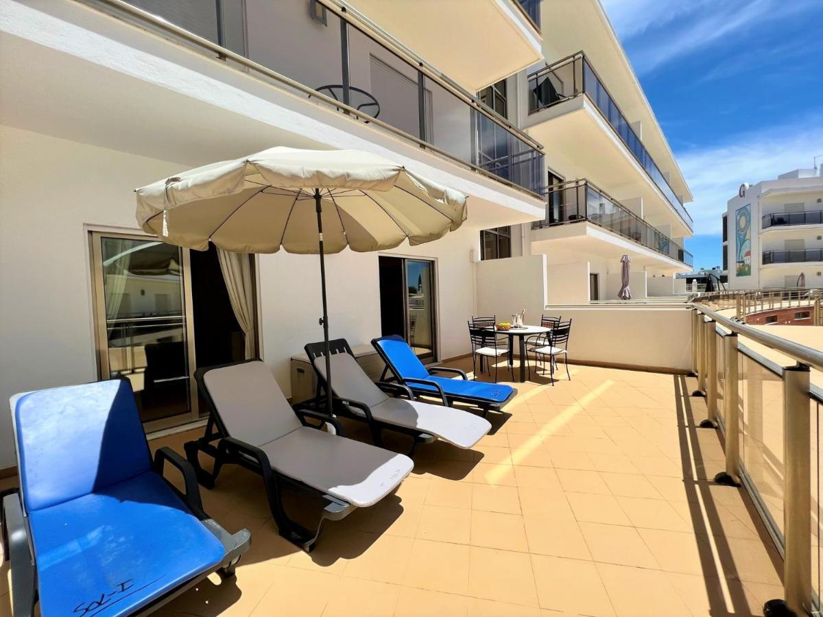 Albufeira Terrace With Pool By Homing Lägenhet Exteriör bild